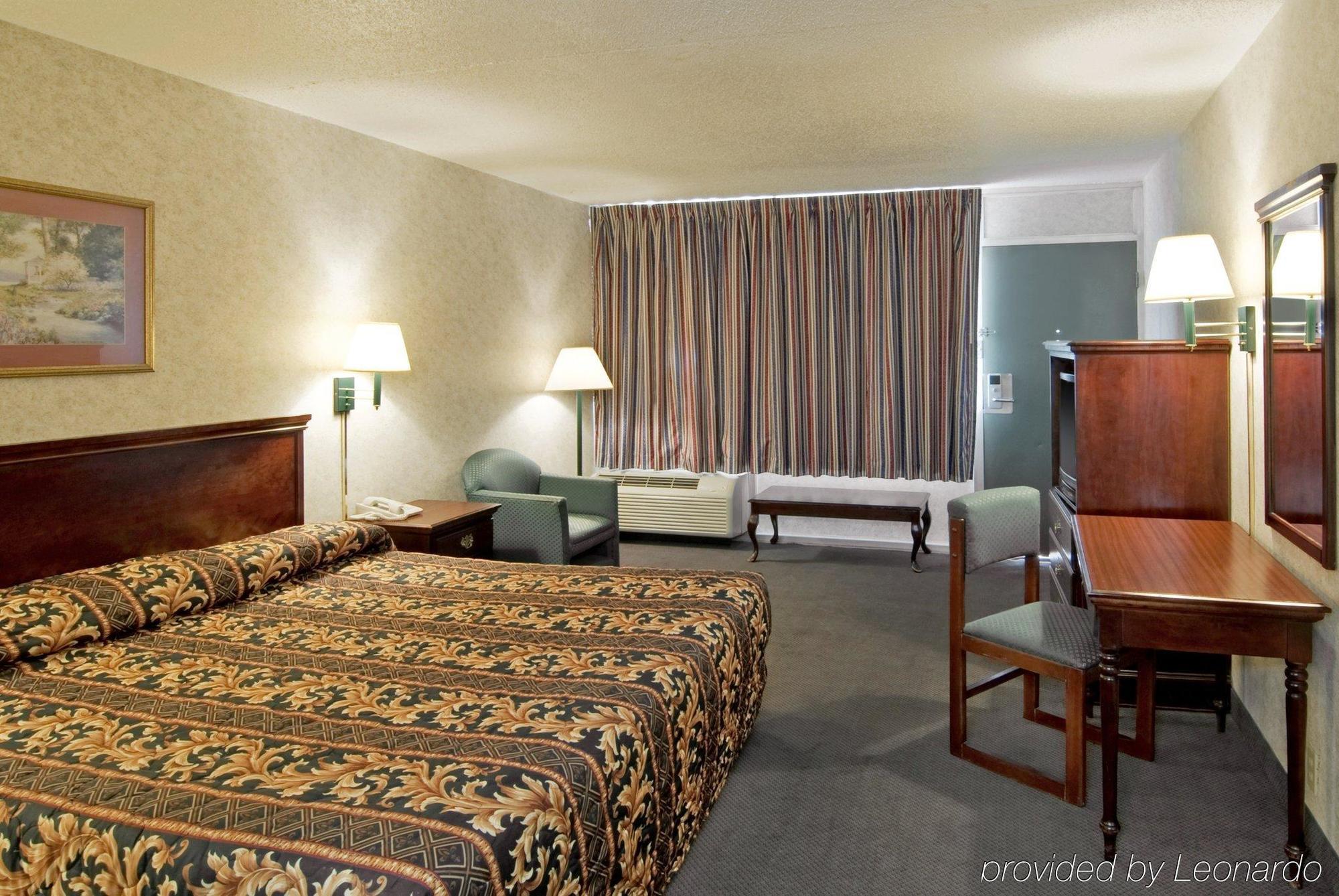 America'S Best Value Inn & Suites - Memphis/Graceland 客房 照片