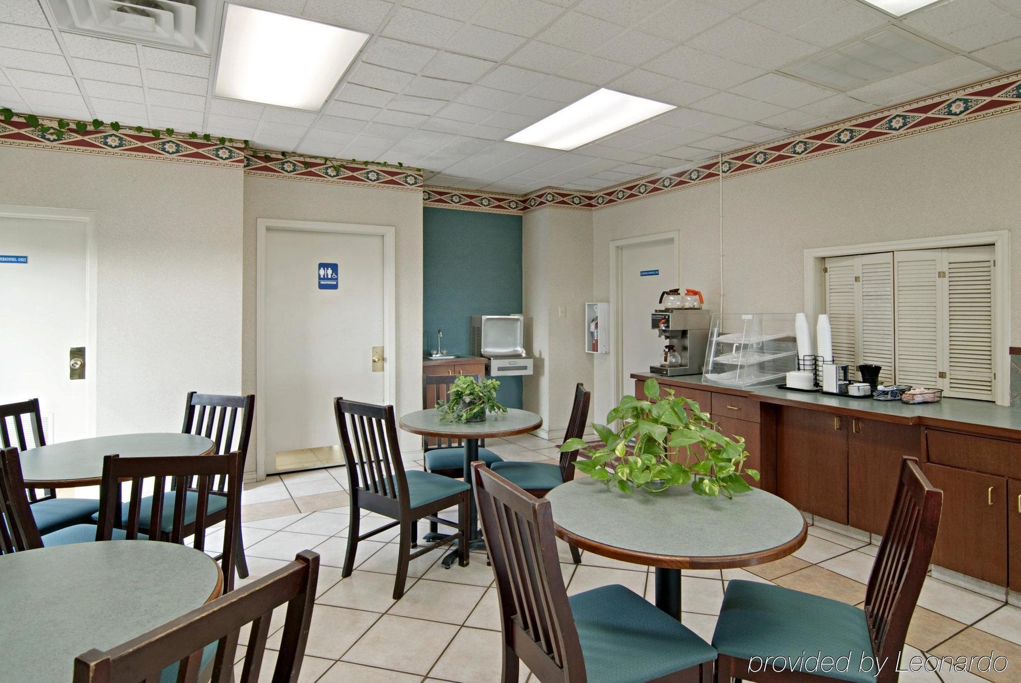 America'S Best Value Inn & Suites - Memphis/Graceland 餐厅 照片